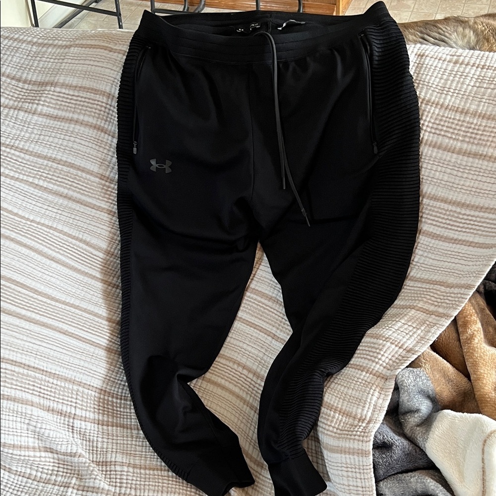 Under Armour Intelliknit Jogger Pants​​